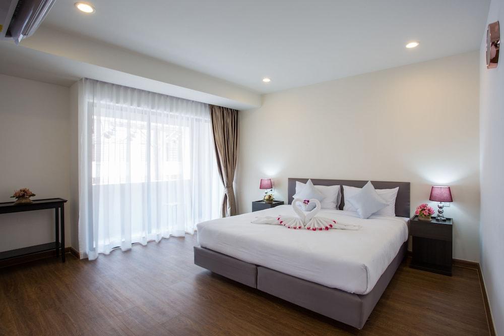 The Suites Apartment & Residence Phuket
