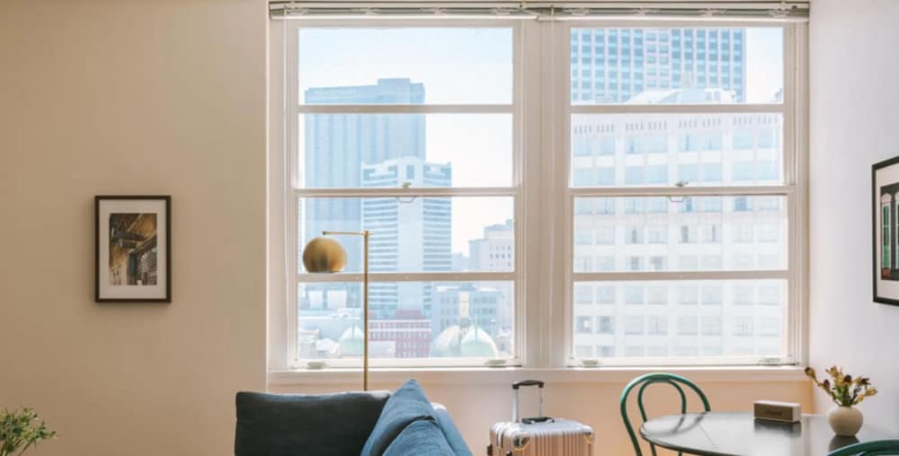 Roami at Duncan Plaza