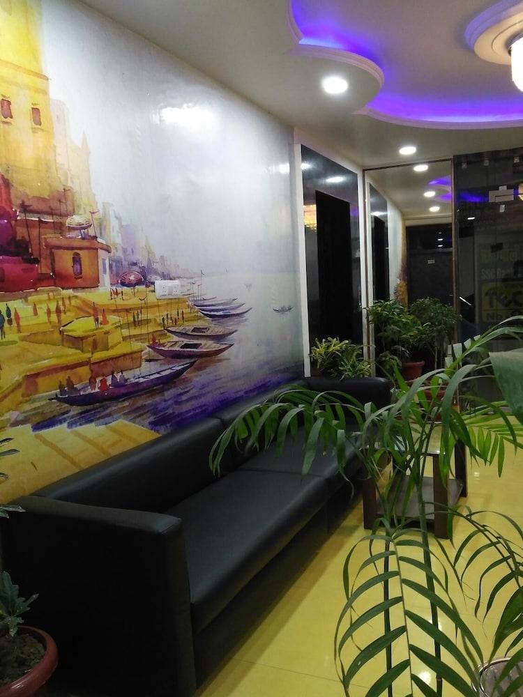 Hotel Utsav Residency