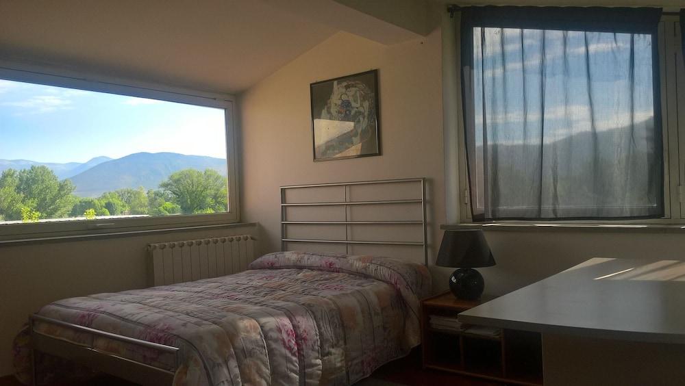 Villa Cardinal Apartments