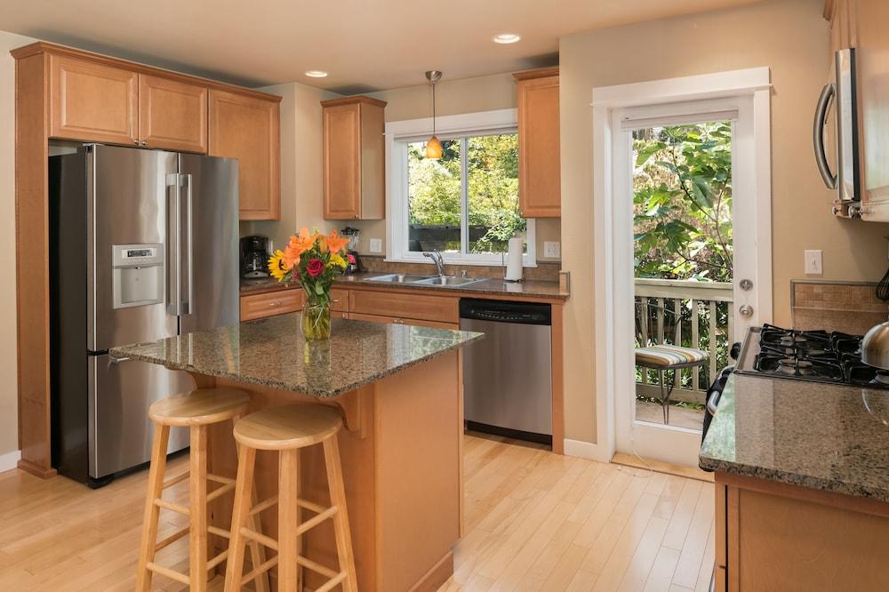 Seattle Vacation Home: Life's A Beach