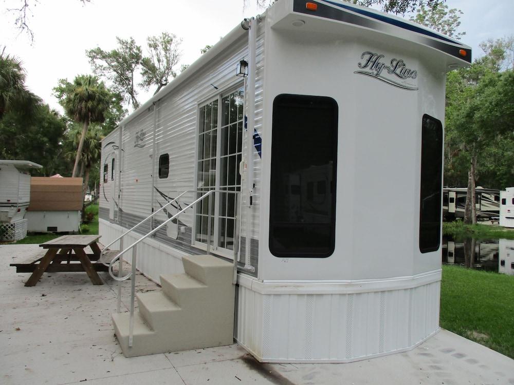 Homosassa River RV Resort