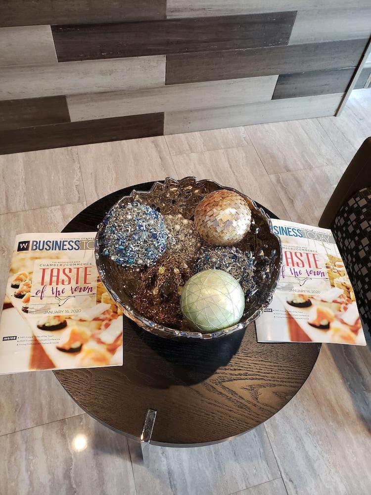 Hotel Blue - Woodlands