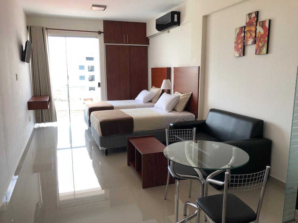 Pacifico Apart Hotel