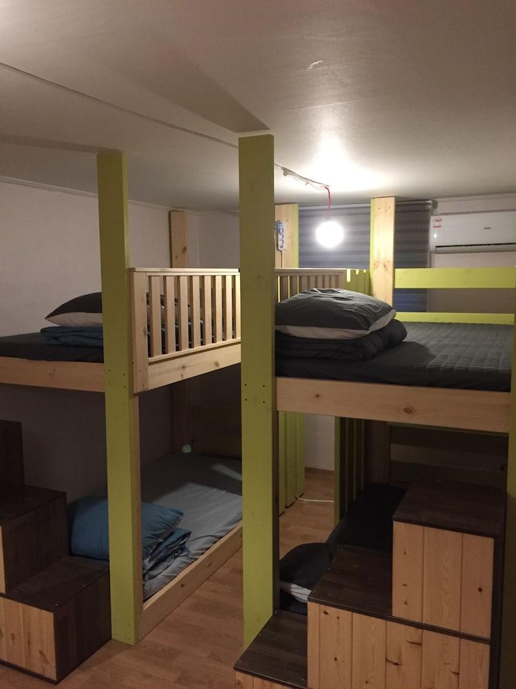 The Guesthouse DMZ Stay - Hostel