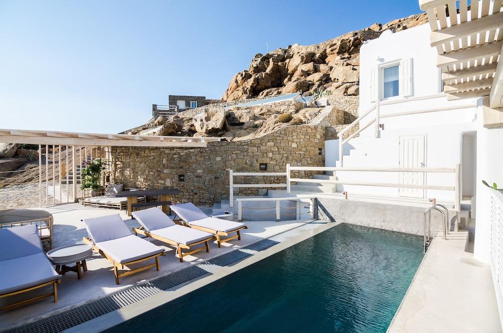 Eden View Suites & Villas