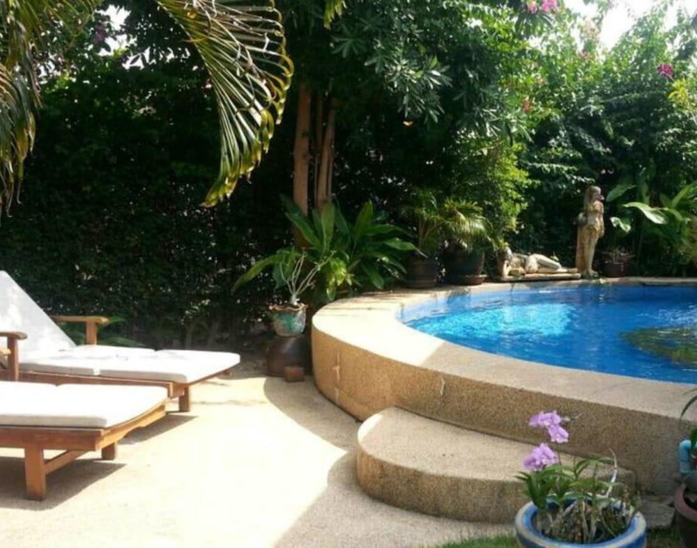 Huahin Cozy Villa