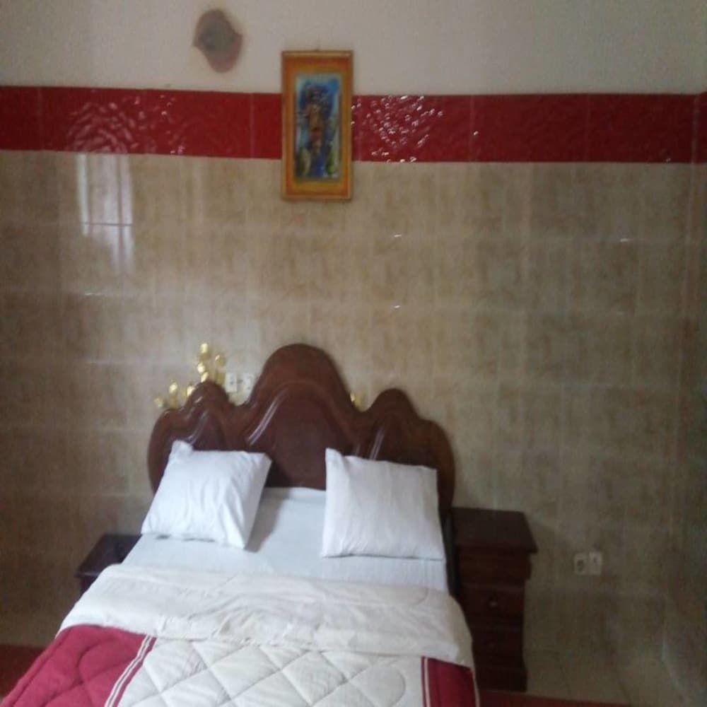 Complexe Hôtelier Paris Village