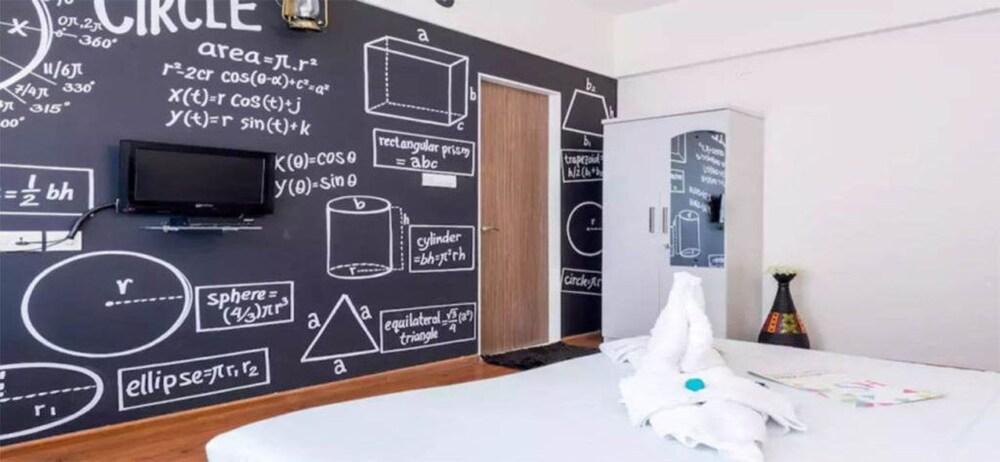 Gagal Home-Airport Suite