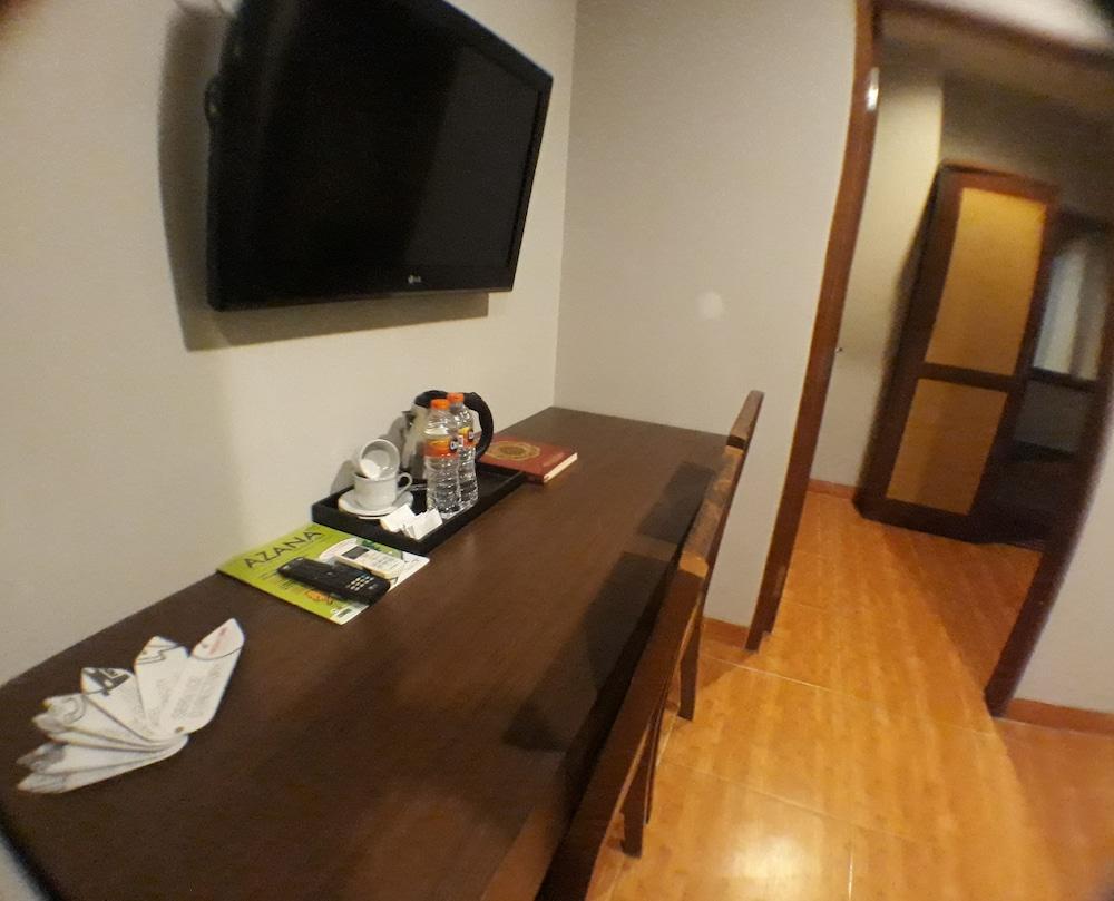 Front One Resort Yogyakarta