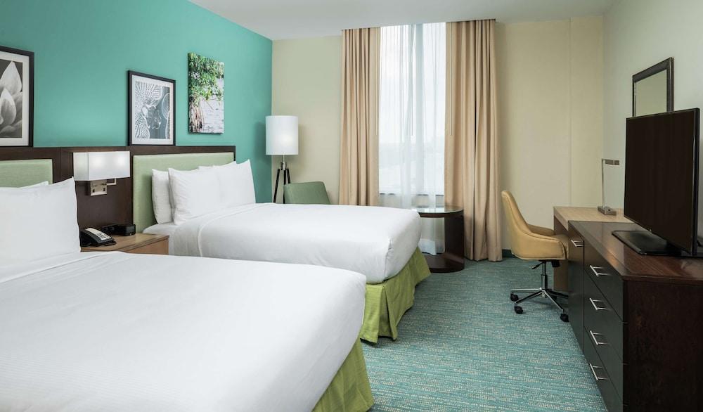 DoubleTree by Hilton Miami - Doral, FL