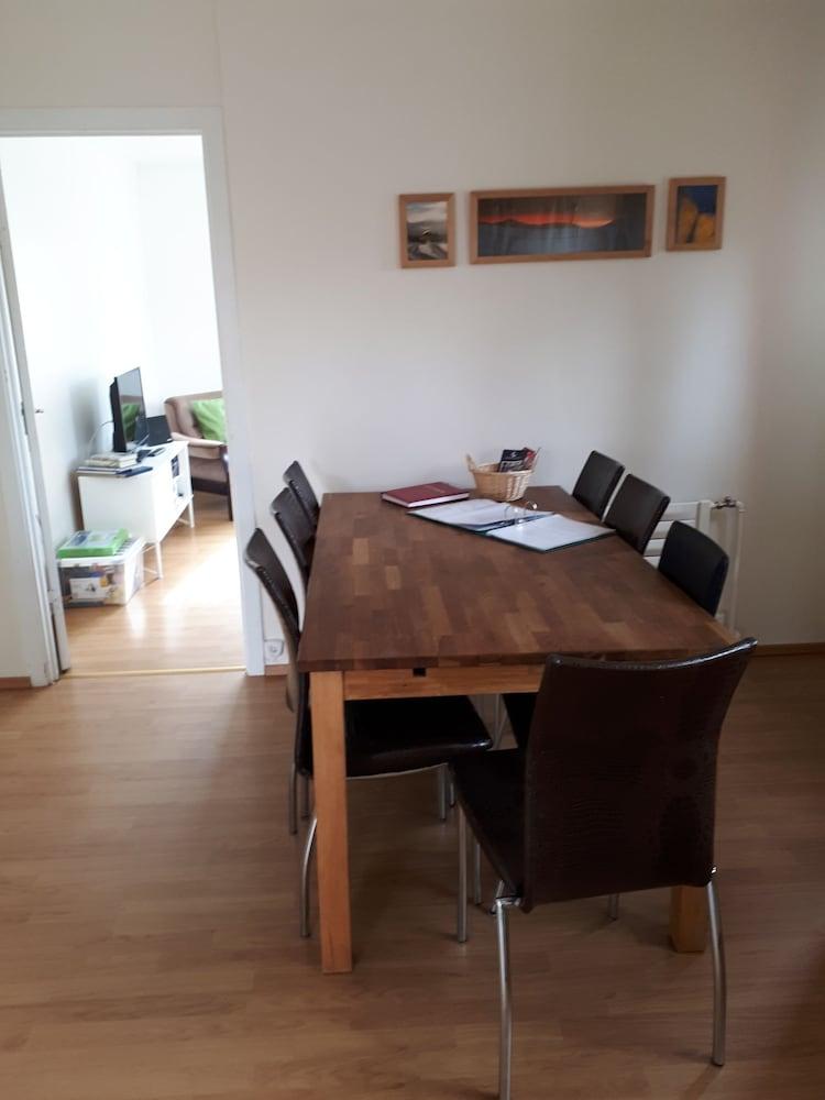 Brúnalaug Guesthouse Holiday Home