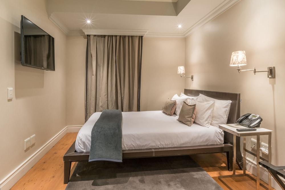 Cape Royale - WHosting