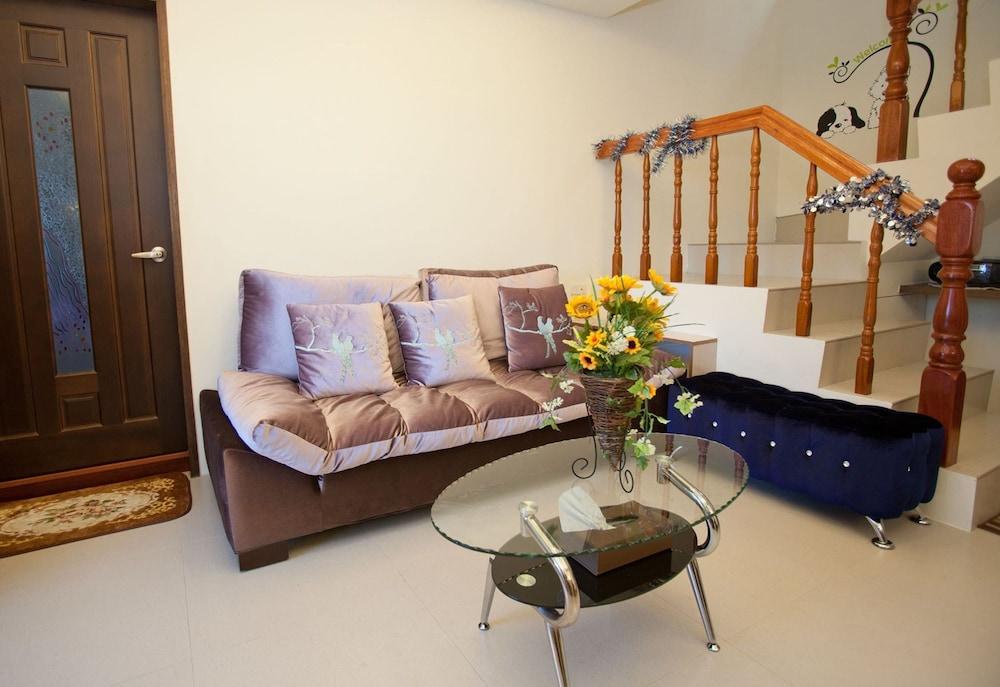 Qiao Yuan Bed and Breakfast