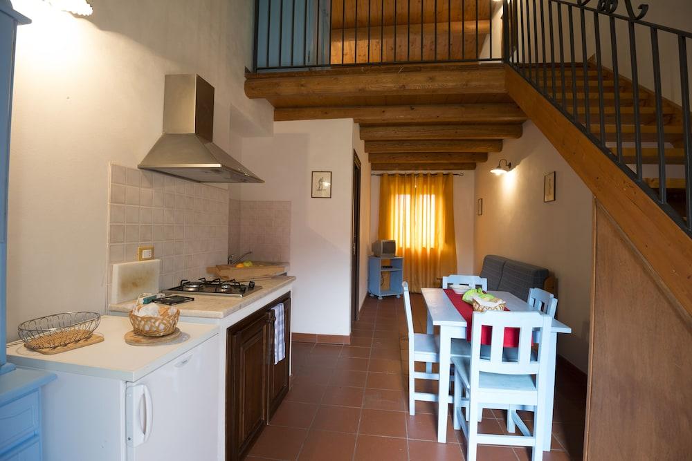 Agriturismo Borgo degli Ulivi