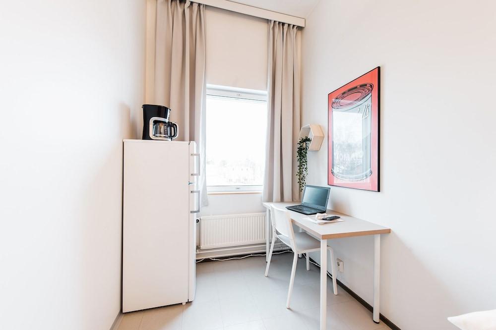 Forenom Hostel Helsinki Kutomotie
