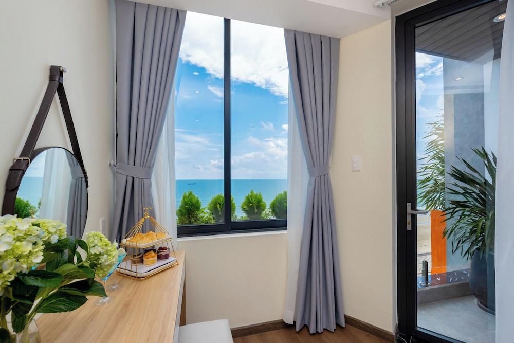One Season Boutique Hotel Vung Tau - Beachfront