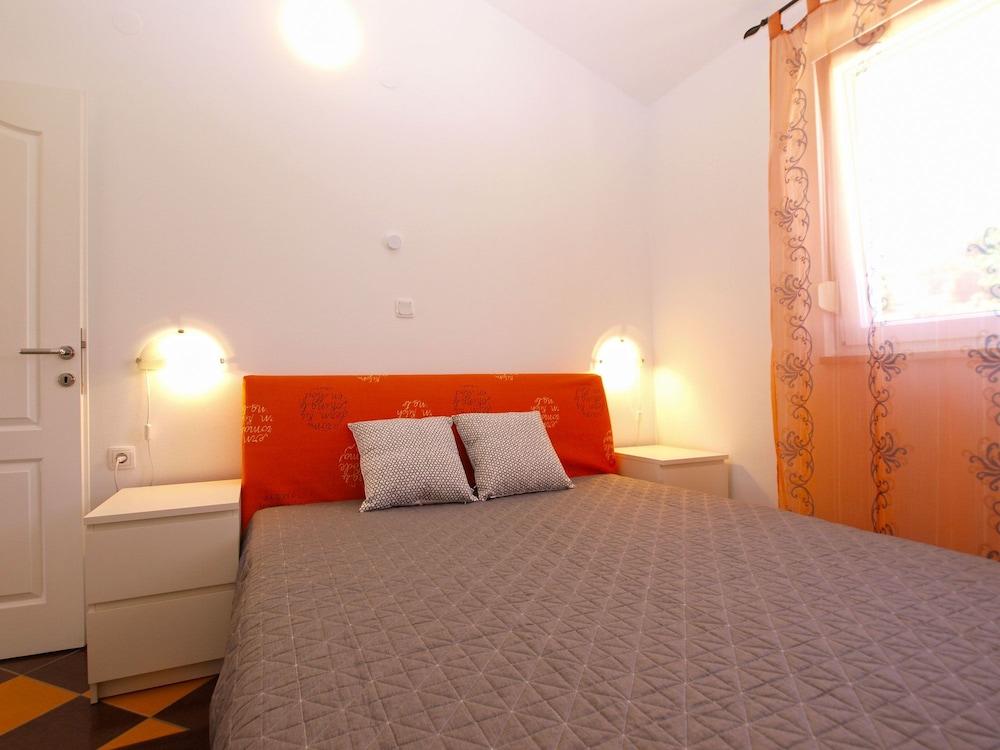 Apartments Ankica 1420