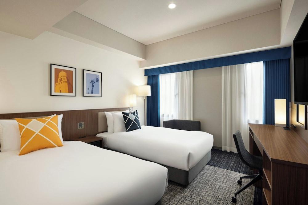 Four Points Flex by Sheraton Yokohama West