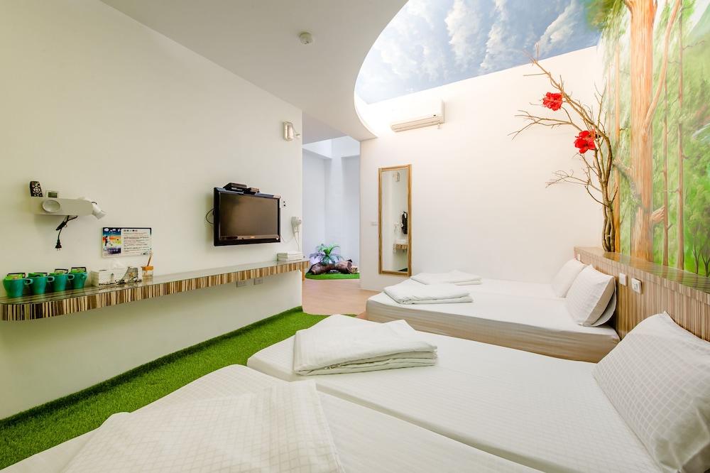 White Lighthouse B&B