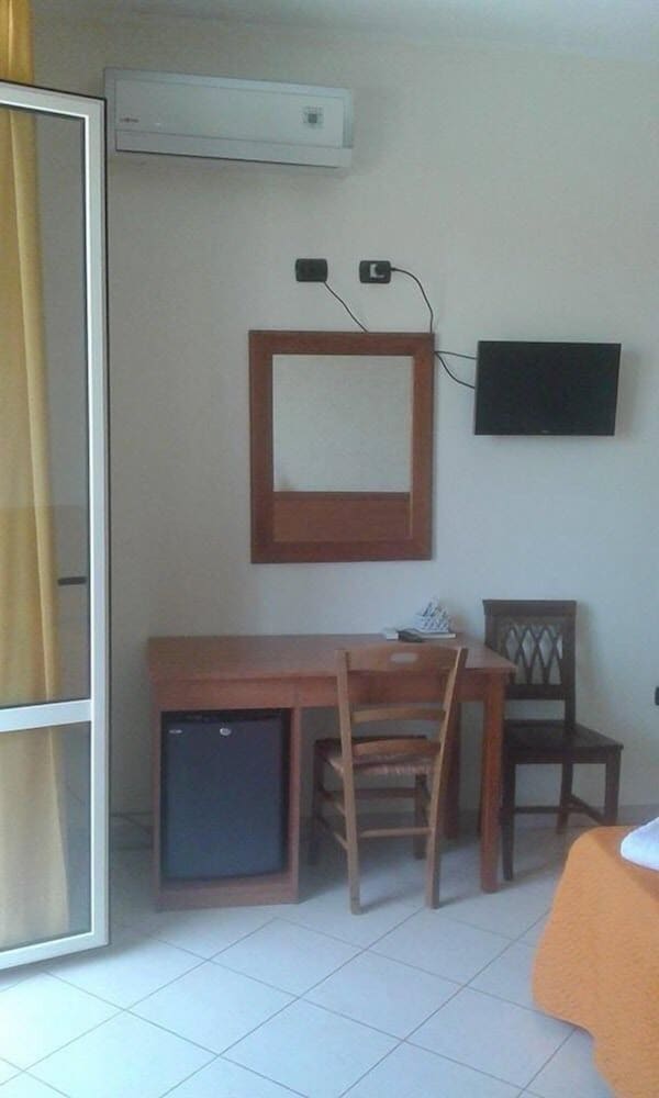 Hotel Ristorante La Decanata