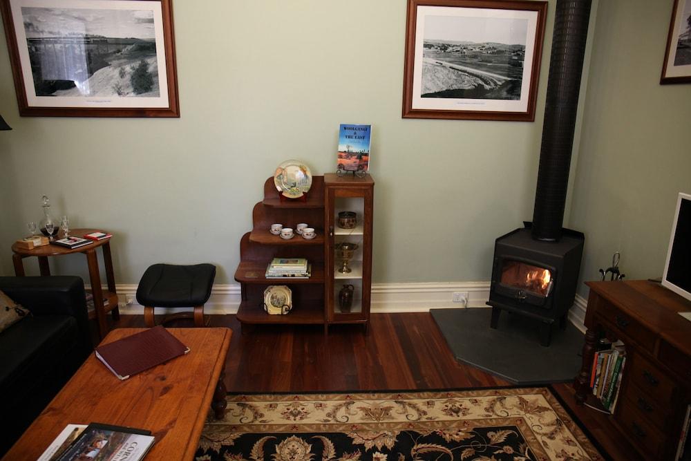 Burra Railway Station Bed & Breakfast