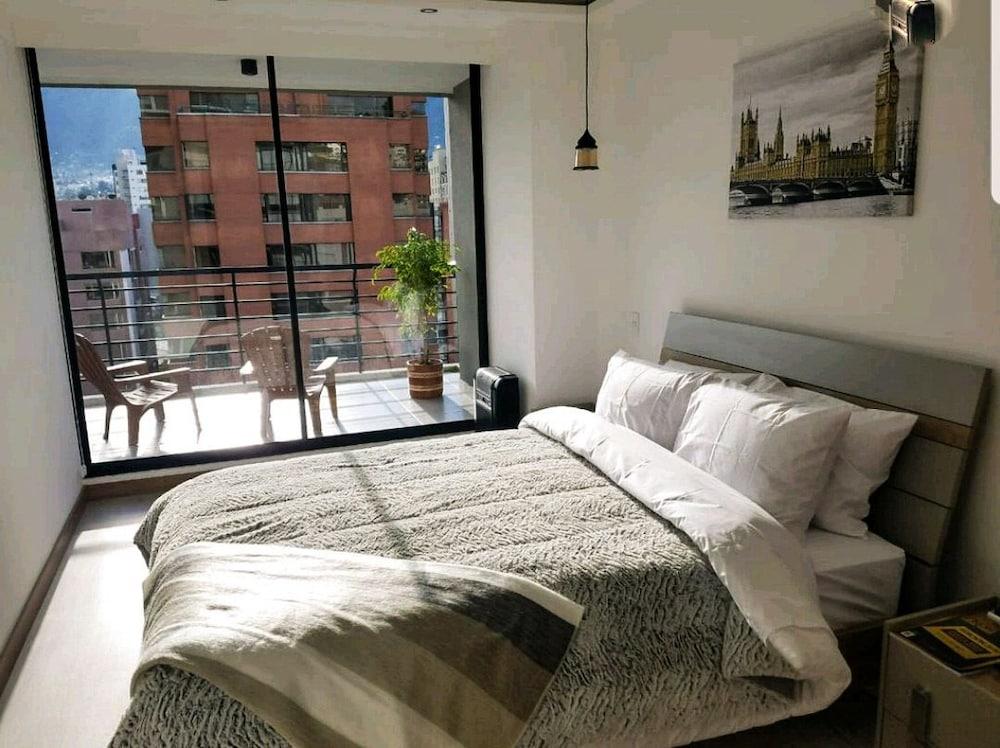 Luxury Residence Suites