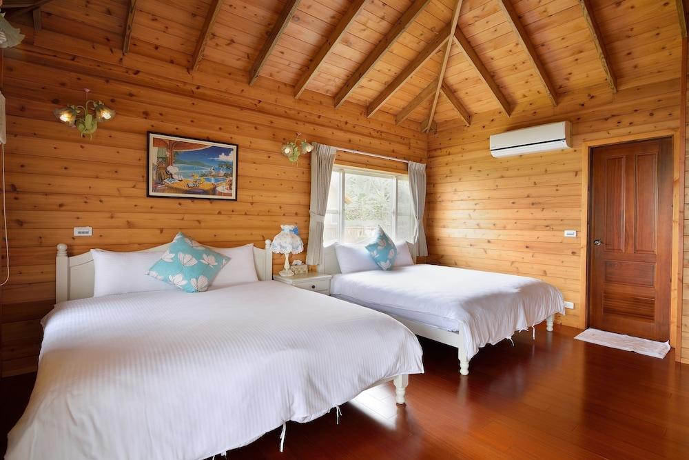 Sitou Flora's House B&B