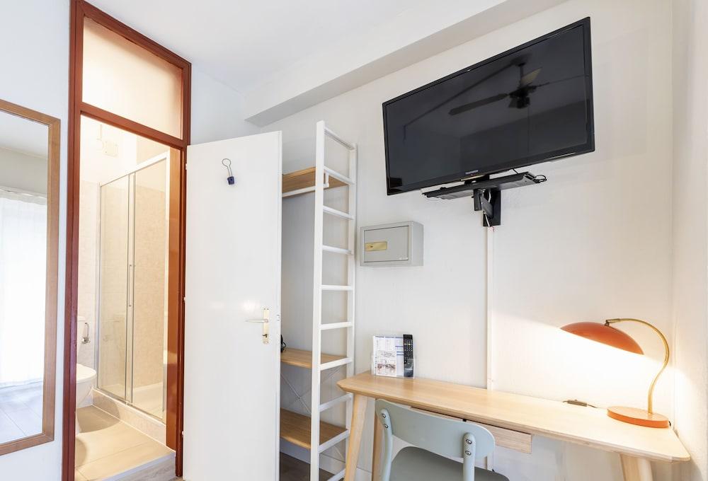 HOTEL ATLANTICO self check-in