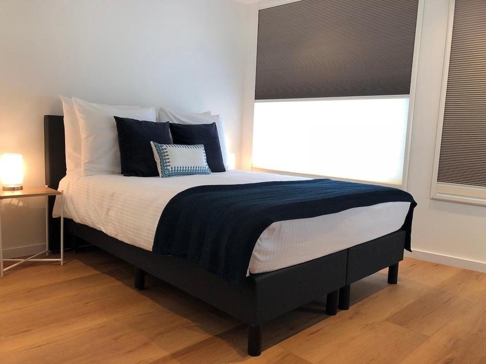 PH93 Amsterdam Central