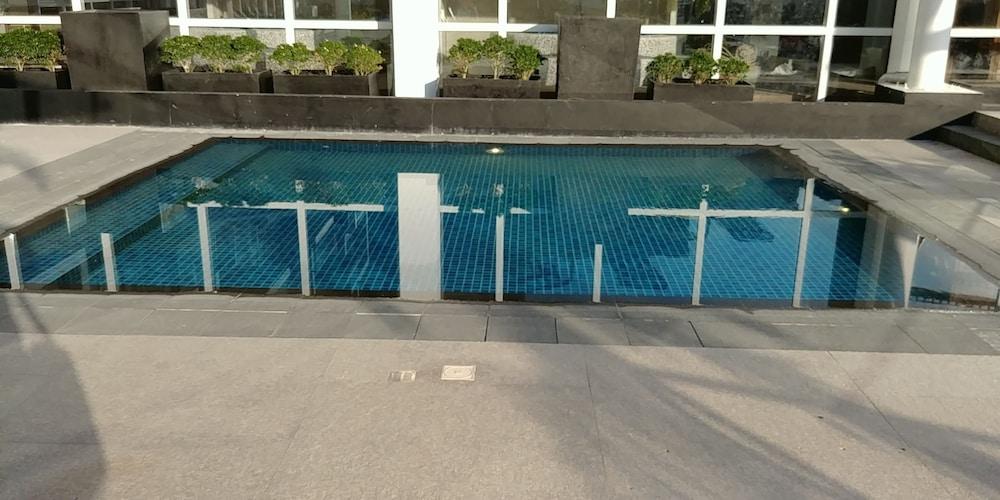 One Pacific Residence Mactan Newtown SDC