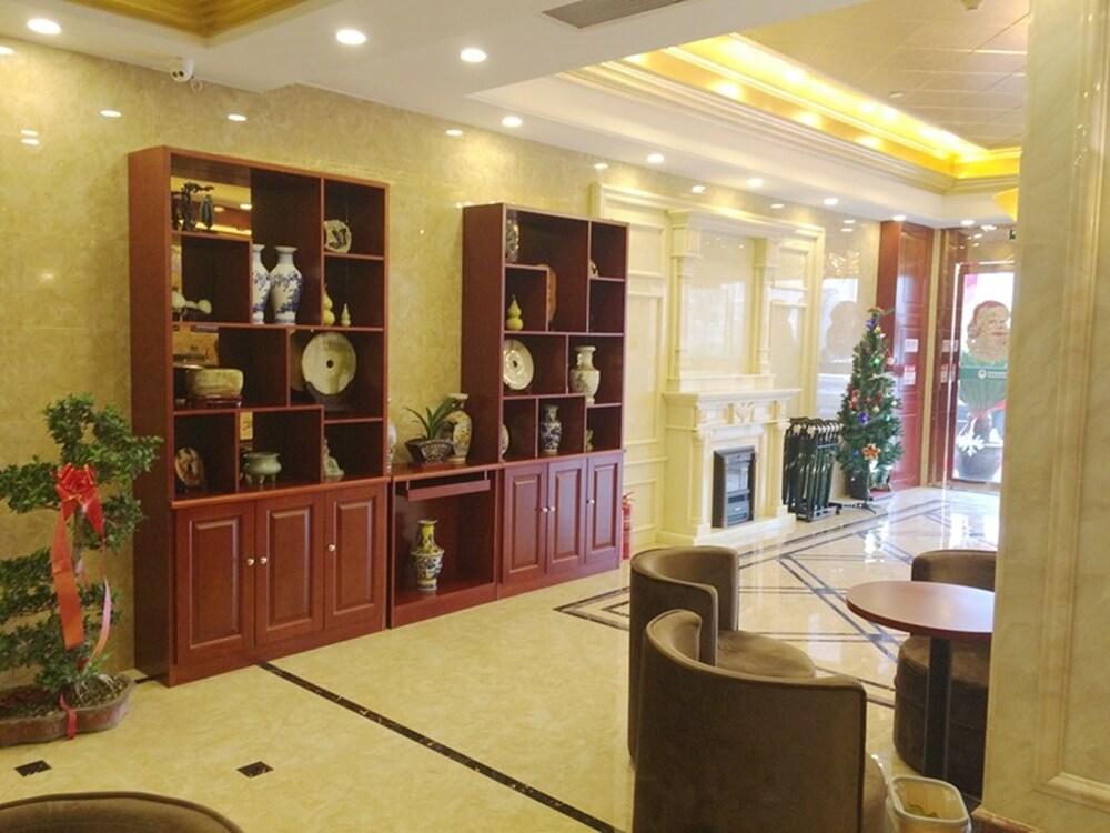 GreenTree Inn Suqian Sihong Passenger Station Zhongyuan Logistics District Hotel