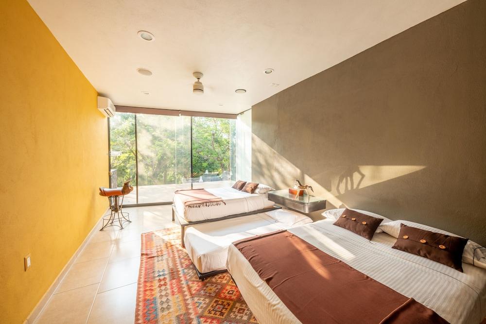 Casa Ave del Risco (Villa con río y cascada al interior)