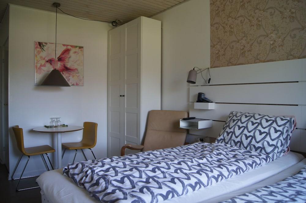 Hine Bakke Guest House