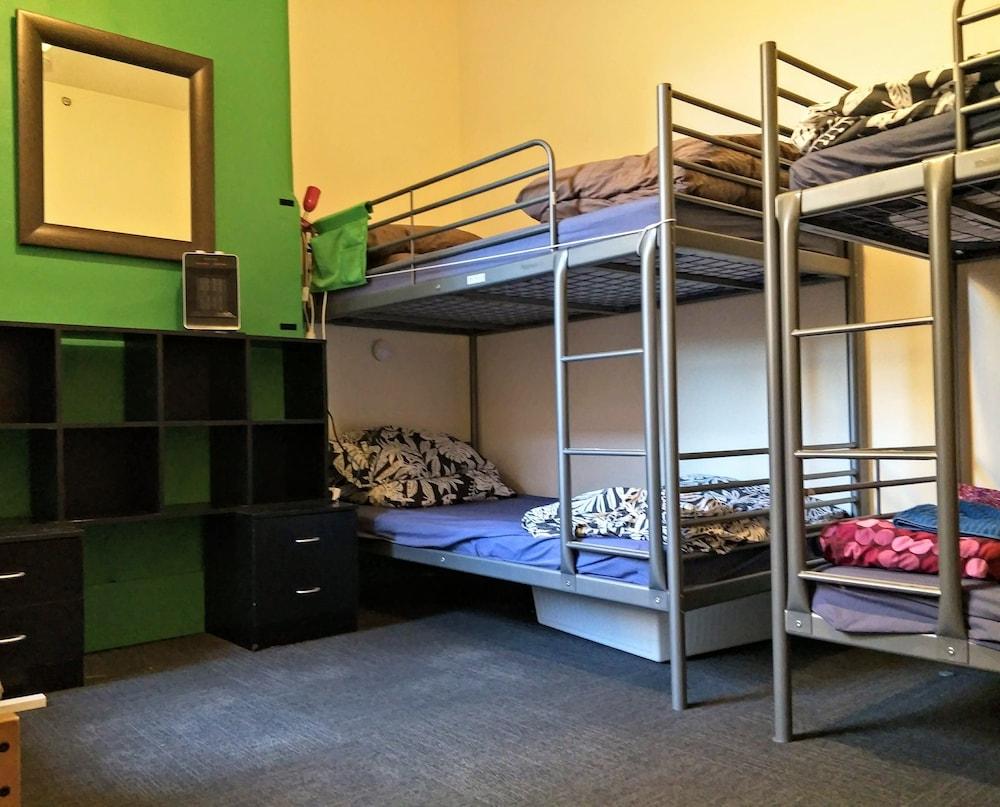 Landing Pads Brunswick - Hostel