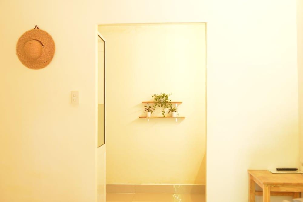 Alyssa's Garden Home