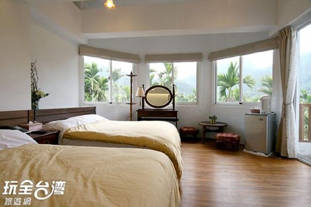 Nunu Haus Guest House