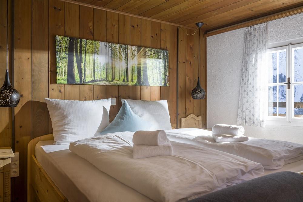 Berg'k'hof Kaisertal - Alpine Hideaway