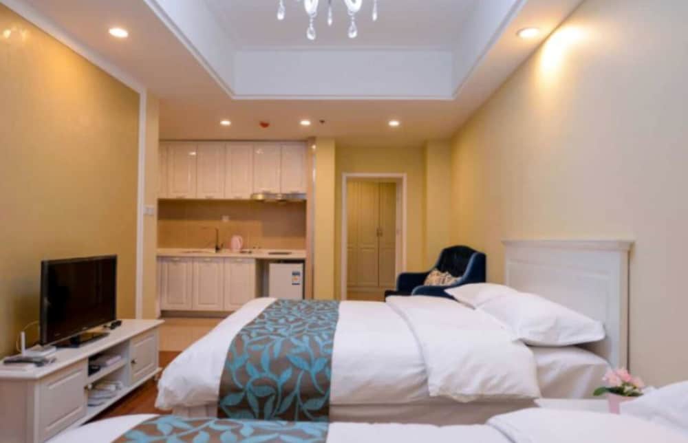 Dalian Yijia Apartment Sanba Square