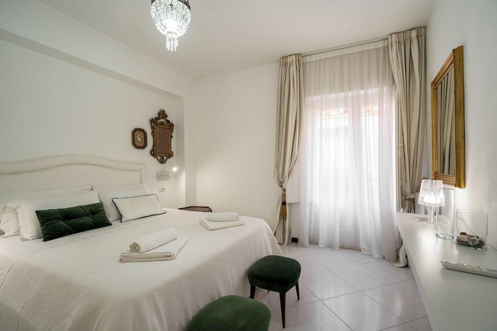 Al Duomo Rooms & Flats