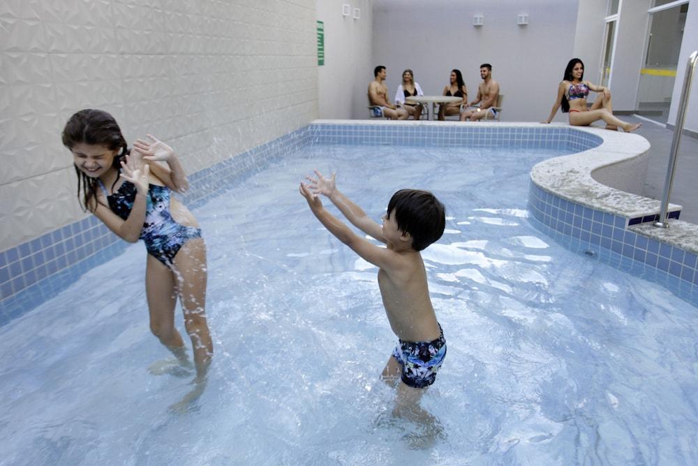 Everest Flat Service