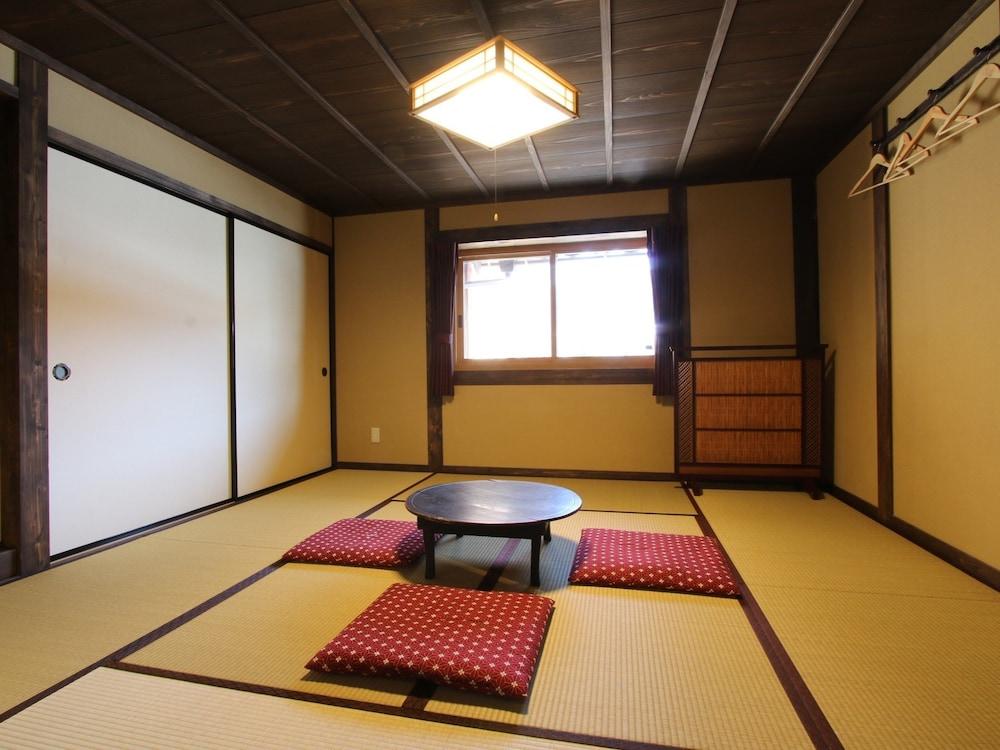 GUESTHOUSE YANAGIYA - Hostel