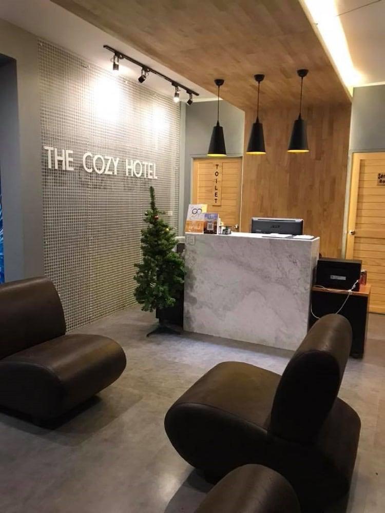 The Cozy Hotel