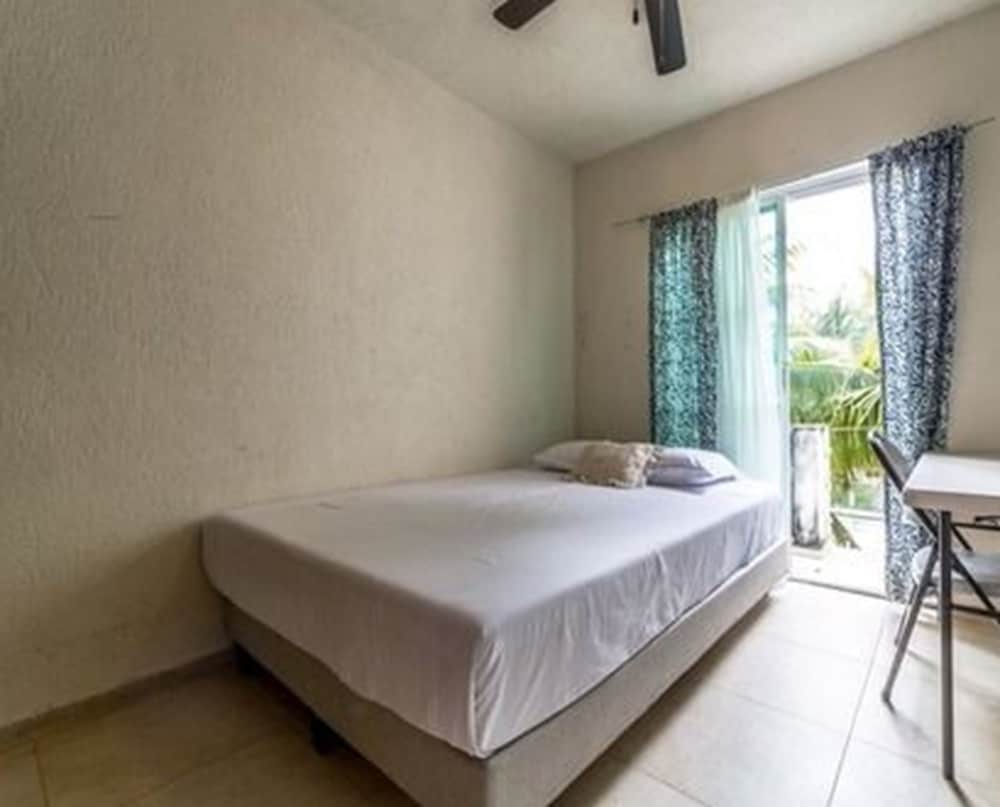 Residencial Playa del Sol 281 by Globalia