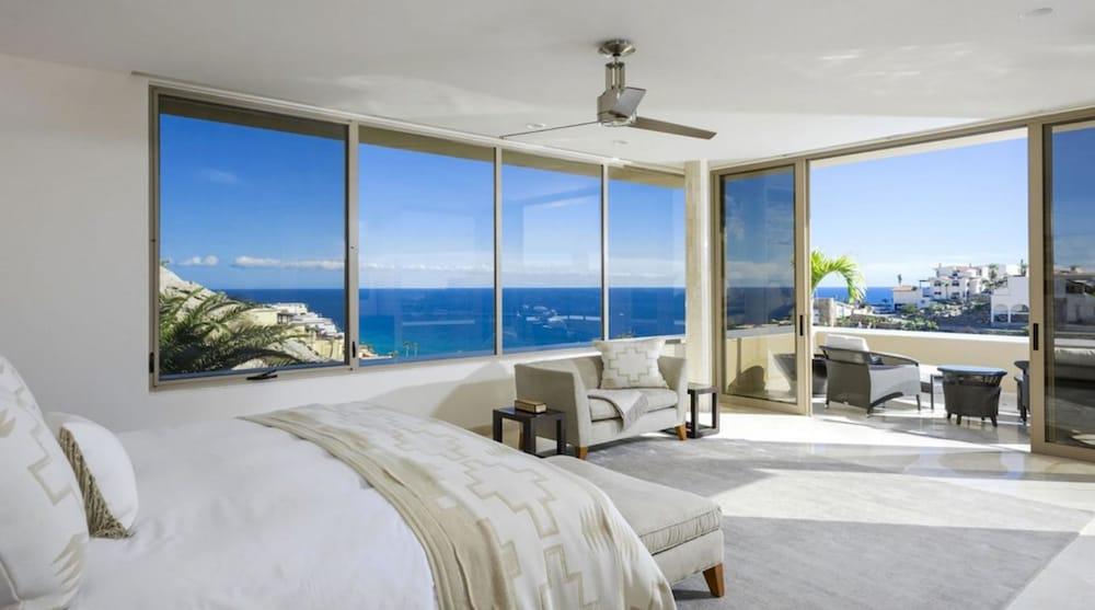 Villa Pacifica West by Cabo Platinum