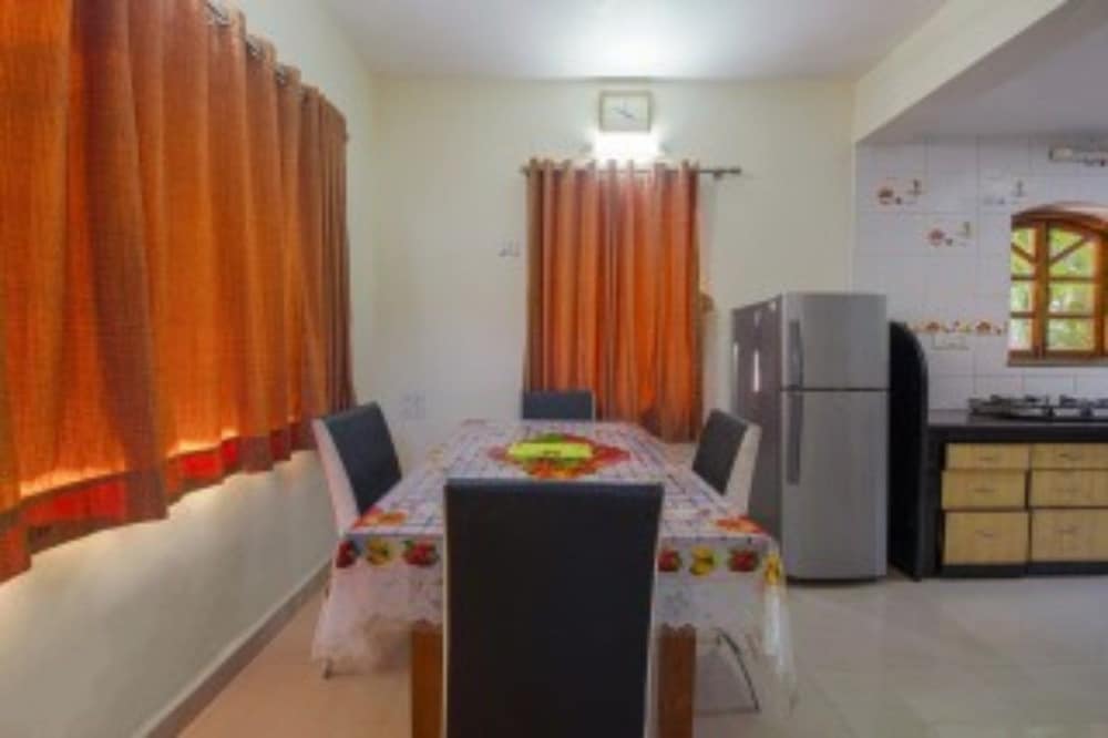 GuestHouser 4 BHK Villa 9076