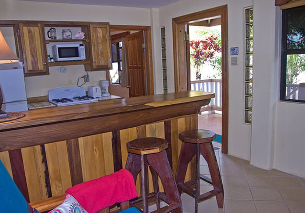 Dolce Cabana Waterfront Suites