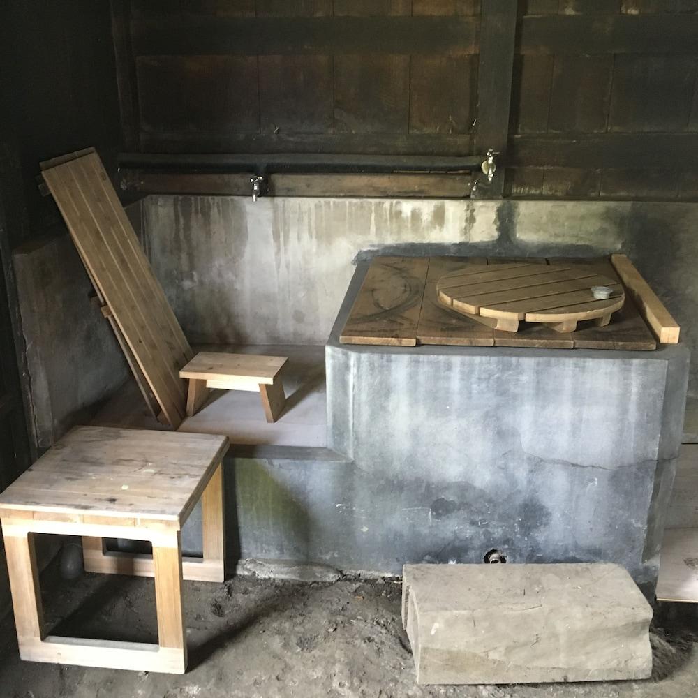 Kayabuki-House `OKITEI´