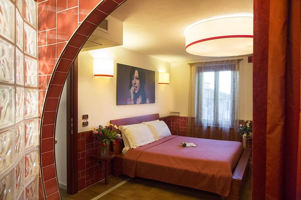 Suite & Breakfast 7 Vizi