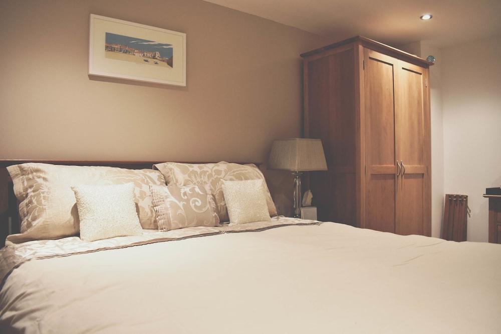 Count House Cottage B&B - Adults Only